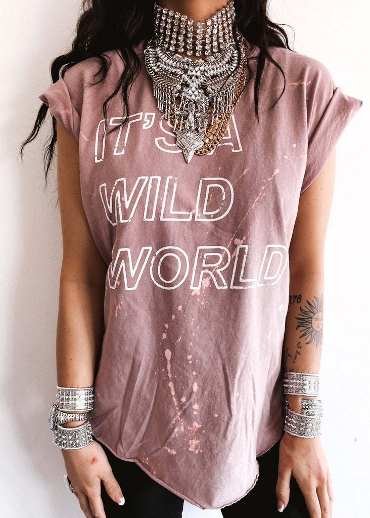 pebby forevee Side Slit Tee IT'S A WILD WORLD BLEACHED OUT SIDE SLIT TEE