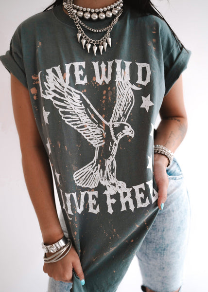 BLEACHED Forevee LIVE FREE AND WILD Pebby SLIT TEE SIDE OUT –