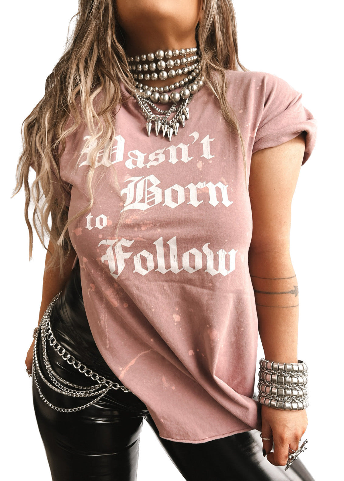 pebby forevee Side Slit Tee WASN'T BORN TO FOLLOW BLEACHED OUT SIDE SLIT TEE